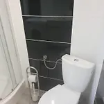 Kamienica Nowodworska 30 *