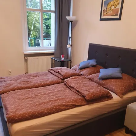 Kamienica Nowodworska 30 *