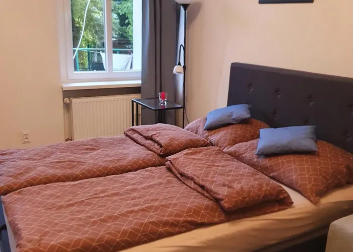 Kamienica Nowodworska 30 *