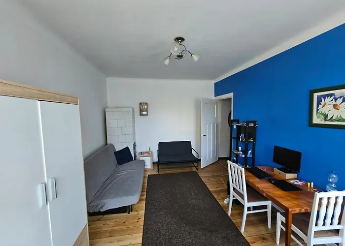 Kamienica Nowodworska 30 *